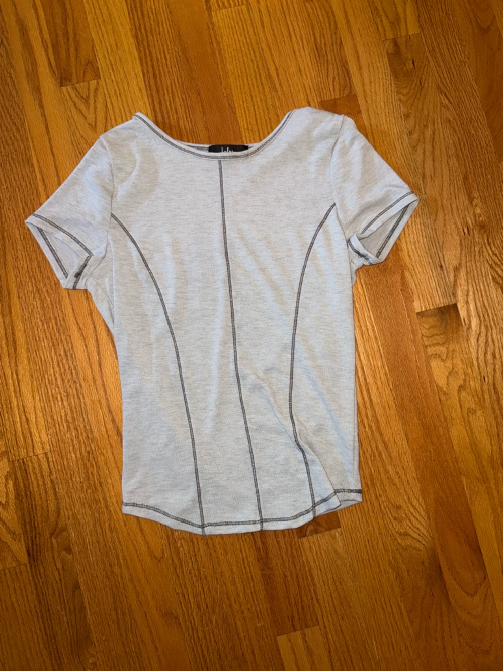 Lulu's Light Gray Short Sleeve Seam-Detail Top
